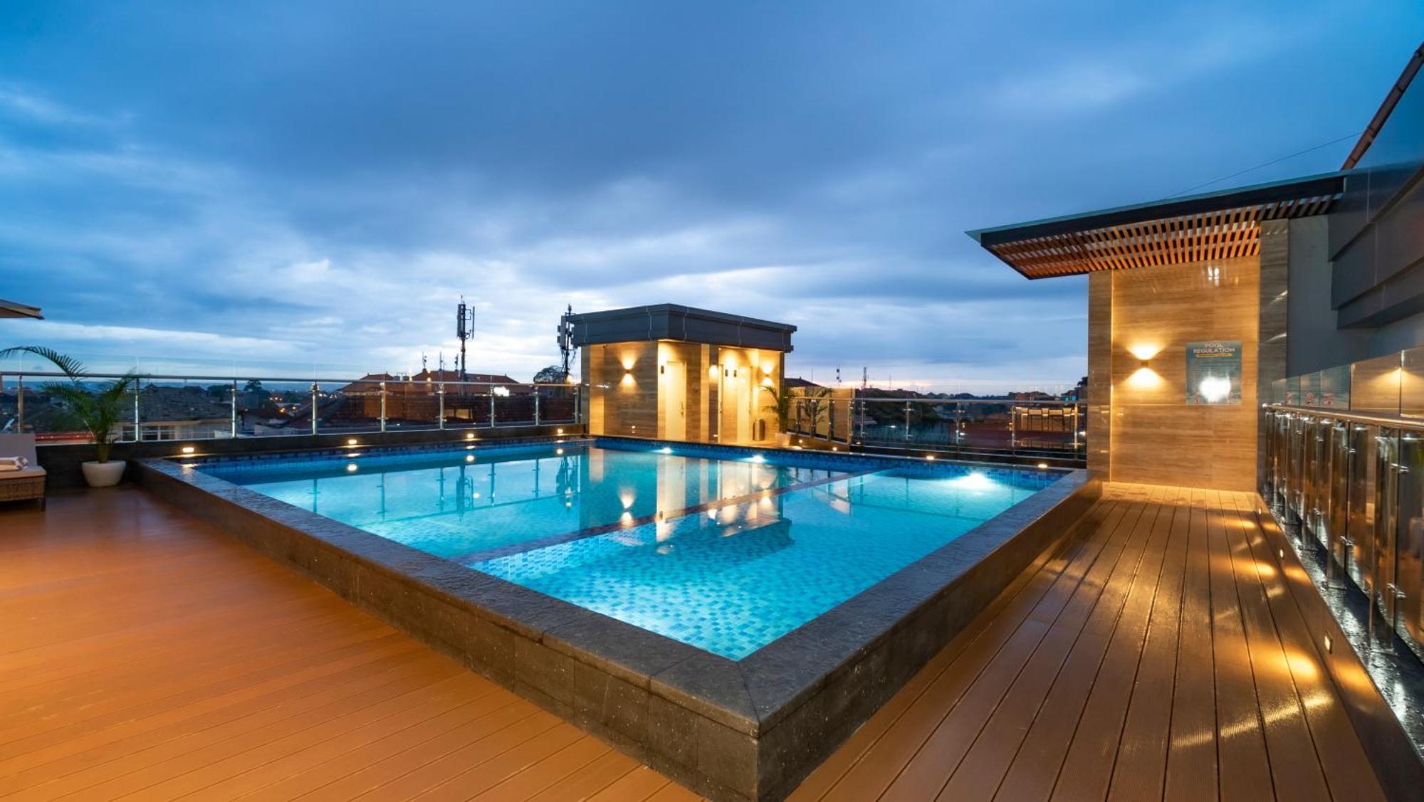 City Of Aventus Hotel - Denpasar ภายนอก รูปภาพ